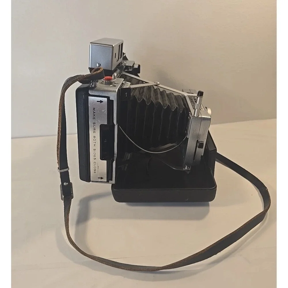 Vintage Polaroid Automatic‎ 350 Land Camera *Untested*